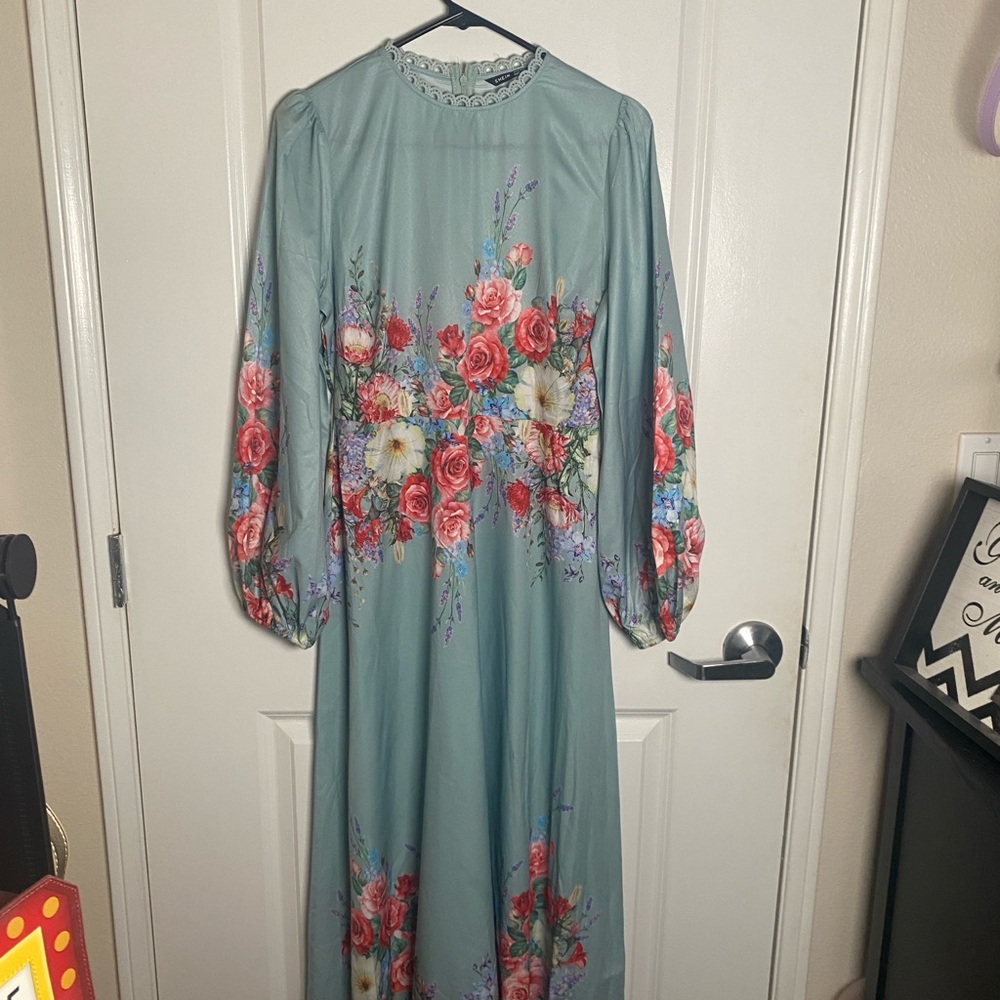 SHEIN Floral Long Sleeve Maxi Dress - Tiffany Blue w Pink and Red Flowers